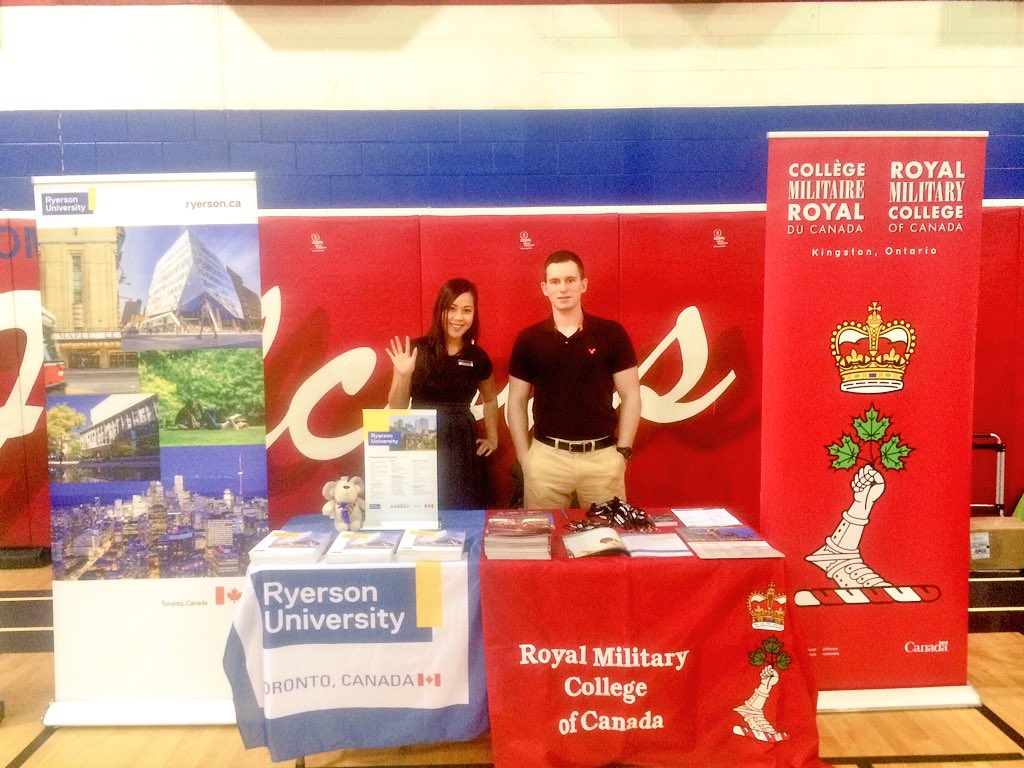 alisha_koumphol's tweet photo. SE #UIP2015 reps have arrived at St Paul's CSS in #Trenton! Come out and meet us! @OntarioUniFair #OntUni #OUF2015 https://t.co/zyDMrgHJL5