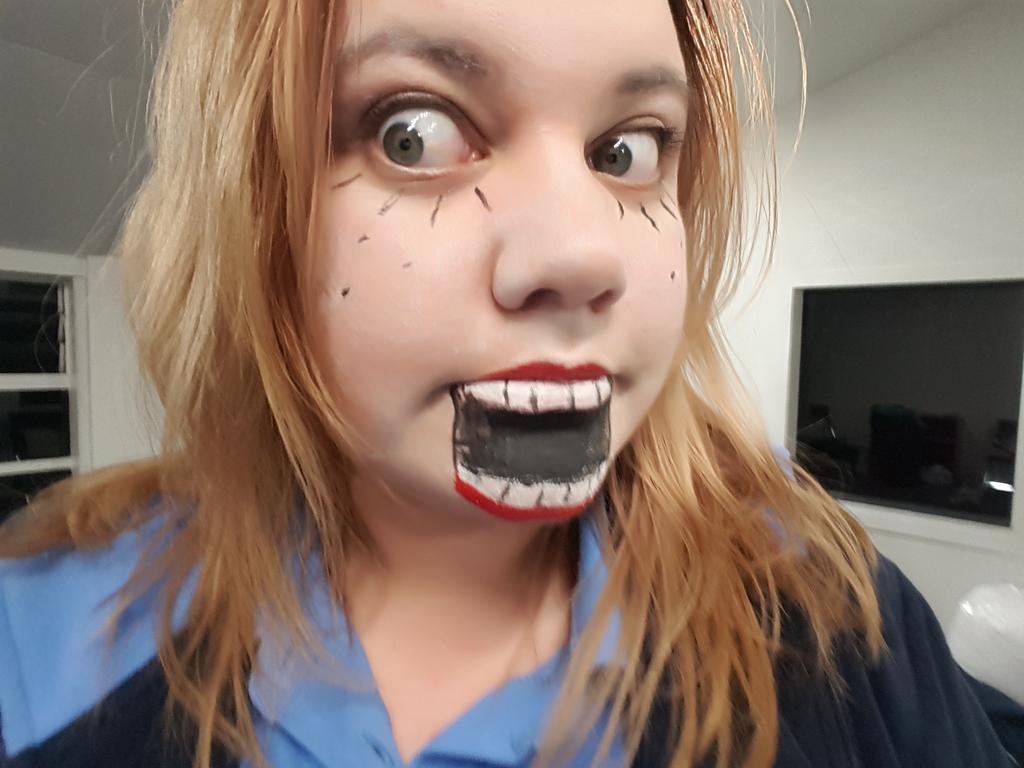haylibu's tweet photo. Hung out & did some excellent facepainting at Rangers last night. #pakurangarangers #guideleaderlife #girlguidingnz https://t.co/LUKxpCwc3a
