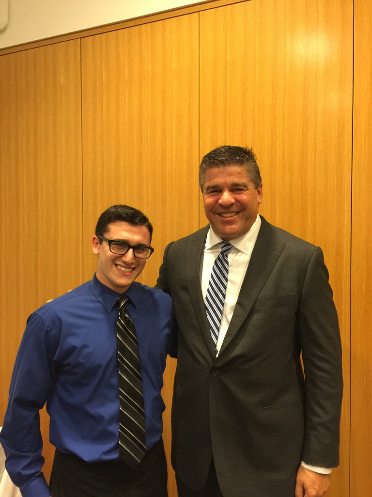 Already off to a great start <a href="/BryantUniv/">Bryant University</a>-meeting a brother,  Jon Manheim <a href="/BryantDKE/">BryantΔΚΕ</a>