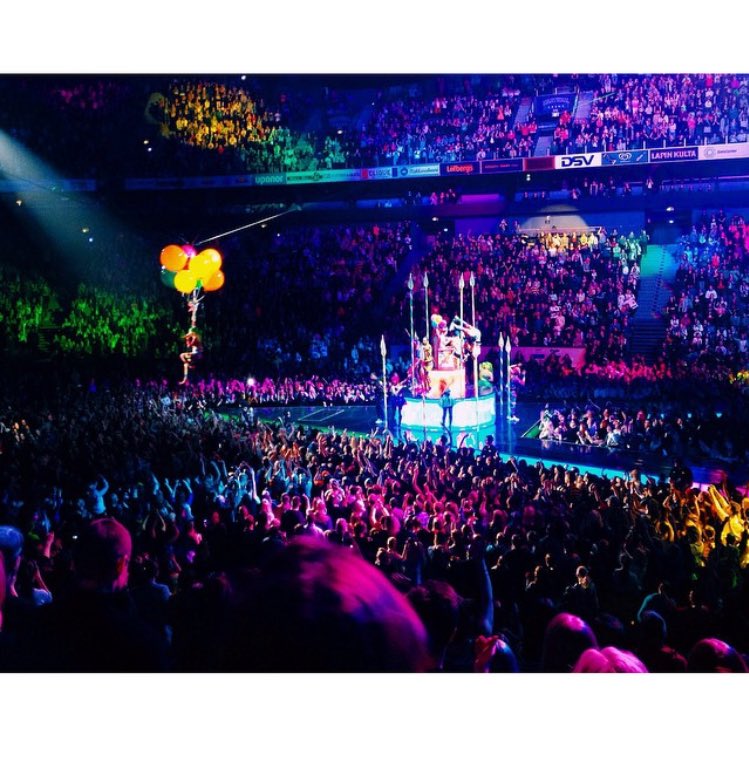 miksualexandra's tweet photo. Katy Perry World Tour Live - I was there! #katypwtl #kpwtlHelsinki https://t.co/jDk2psVdvQ