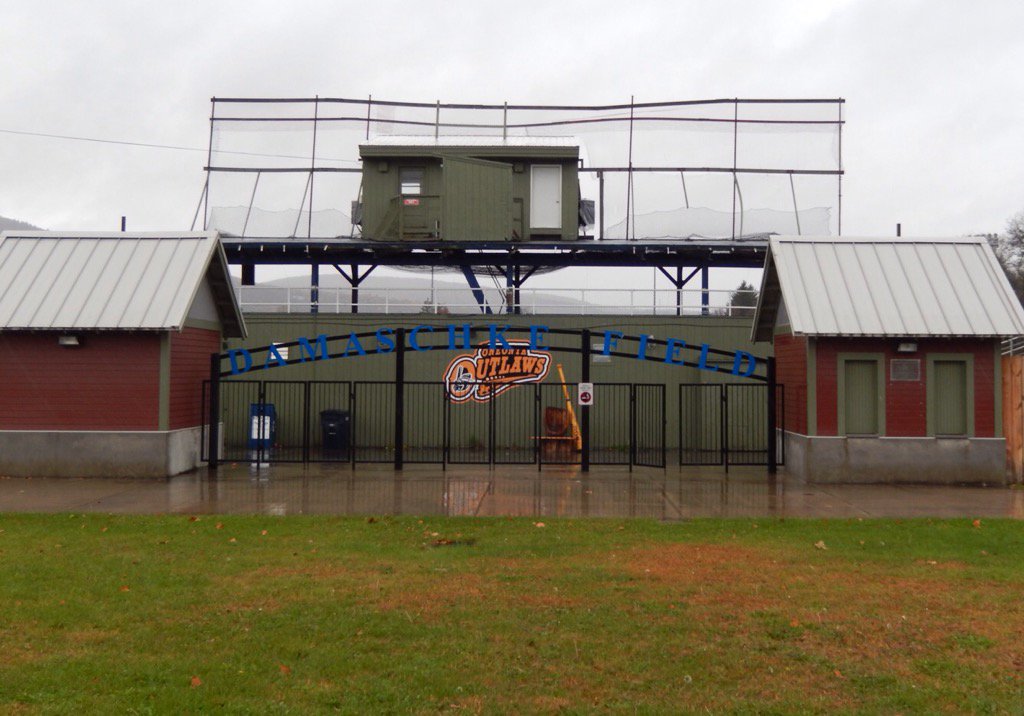 EddieInTheYard's tweet photo. Buck Showalter's managerial career began here in #Oneonta, NY in 1985 skippering the #Yankees' NYPL team. #Orioles https://t.co/0omAp38NXz