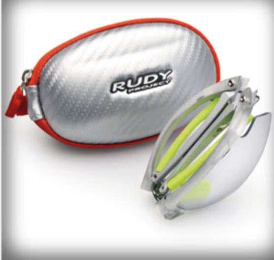 rudyprojectoz's tweet image. Rudy Project Synform. Perfect for travelling, putting in your pocket. #rudyproject #noosatri #technicallycool