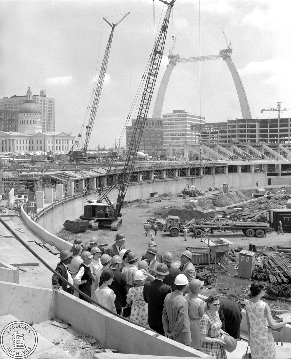 Cardinals's tweet photo. In honor of #Arch50, check out a few of our favorite photos together over the years: https://t.co/vi7KzpcGK5 https://t.co/fpZJ7BezRB