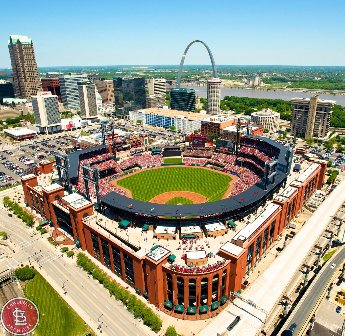 Cardinals's tweet photo. In honor of #Arch50, check out a few of our favorite photos together over the years: https://t.co/vi7KzpcGK5 https://t.co/fpZJ7BezRB