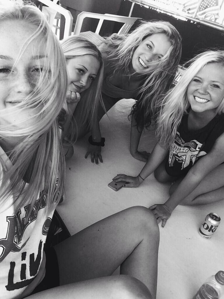 baby_kaitt's tweet photo. Happy birthday to my boating buds 🎂😏❤️ hope your day is as great as you both are!! https://t.co/k8TQyy3zTx