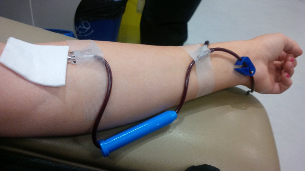 meghollss's tweet photo. #ItsInYouToGive #CanadianBloodServices #5thdonation https://t.co/YJ27L3w814