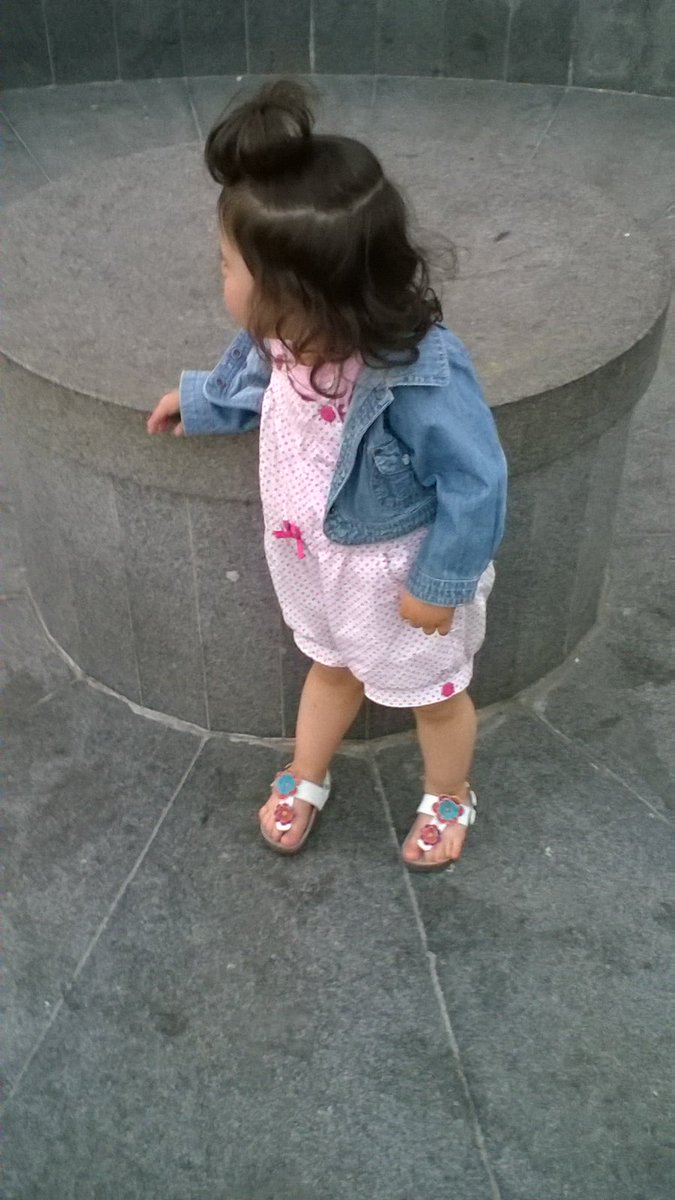 solteiralara's tweet photo. Nha pincesa mais linda te amo . 
Ctg sei que é para sempre <3 <3 
Nha coisinha mais rebelde https://t.co/tjkHB7ZQbR