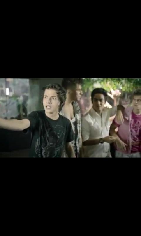 anali_villar's tweet photo. Saudades 💝💔😢 #ObrigadaRestart https://t.co/tUggdx6anL