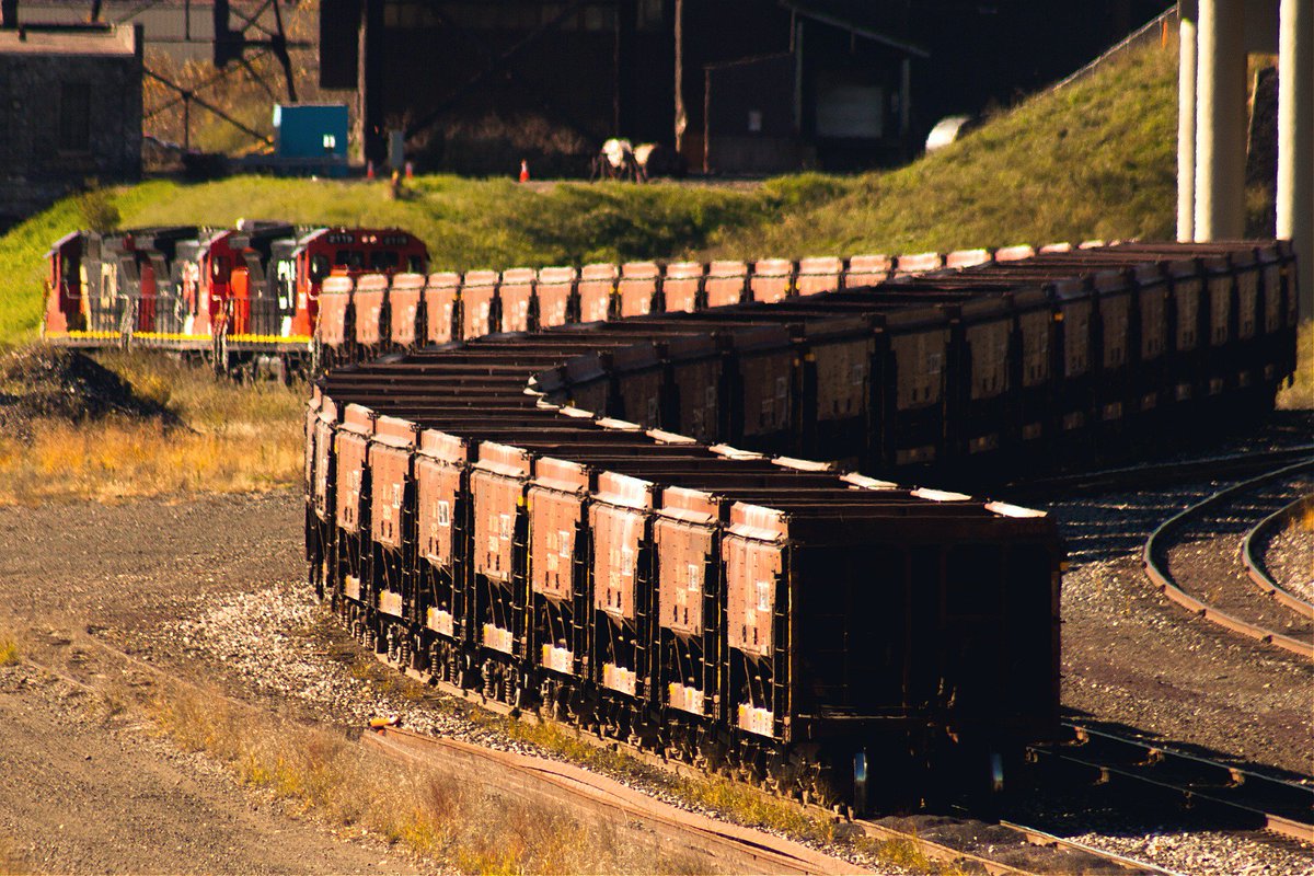 #DMIR ore jennies being moved near Duluth Ore Dock 6 on Oct18 2015 as u can C they R being pulled by 2 CN Locos