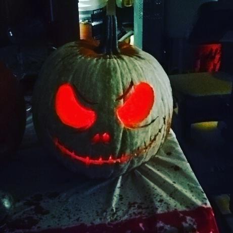 healeroftime's tweet photo. Here's some JACK'o lanterns #JackSkellington #pumpkincarving https://t.co/PVwnTHK9fm