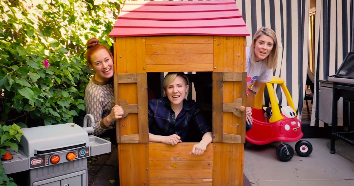 vulture's tweet photo. YouTube stars @gracehelbig, @mametown, and @harto’s next movie just got bought by Lionsgate: https://t.co/OIVaCLHPQx https://t.co/aLsPq0v7hx