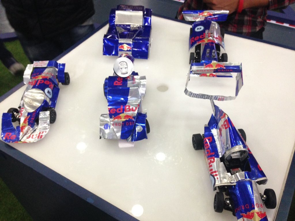 redbullracing's tweet photo. Shooting across town Dany is @uicmx as a judge in the #RedBullRacingCan with @redbullMEX. Busy day for both Bulls! https://t.co/xuxWGX3wBA