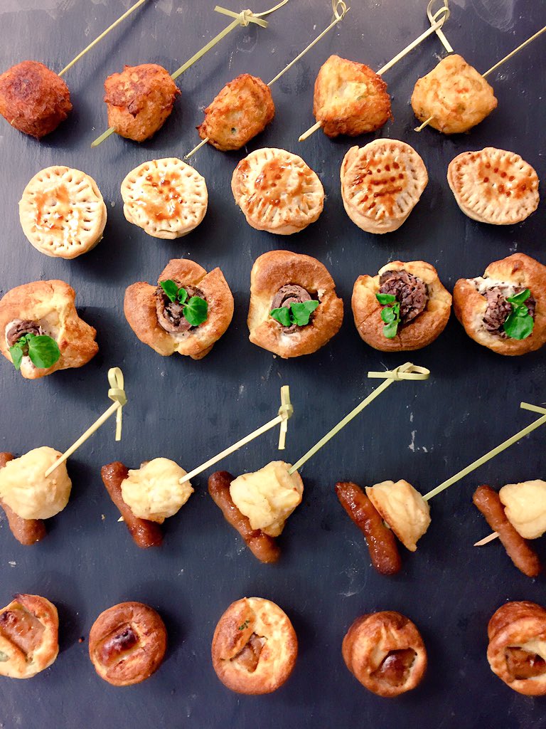 ElenesKitchen's tweet photo. We enjoyed a lovely evening catering for @stepheneinhorn this evening #pubgrub #canapereception https://t.co/IBOHQUeSXv