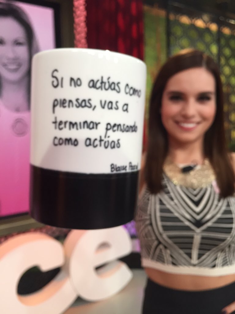 taniarin's tweet photo. La #FraseDelDía https://t.co/u4hLEXxnpP
