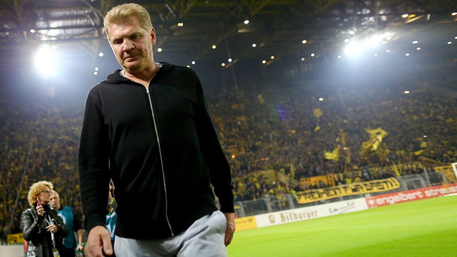 Bundesliga_DE's tweet photo. Jetzt im Liveblog: Die Mittwochsspiele im #dfbpokal. #BVBSCP #SCFFCA #FCVB04 #SVSHDH https://t.co/B6W4hfelXx https://t.co/ejvJ6gSXm1