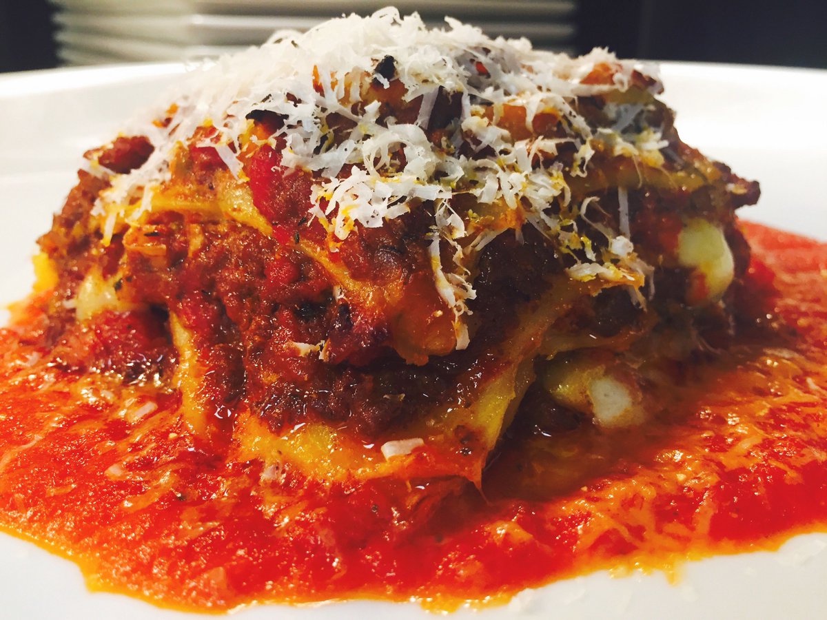 BOASteakhouse's tweet photo. Loving these layers. #Lasagna for #lunch, every Wednesday at #BOA. #sunsetstrip #BOAsteak #humpday https://t.co/MFDEak2RC5