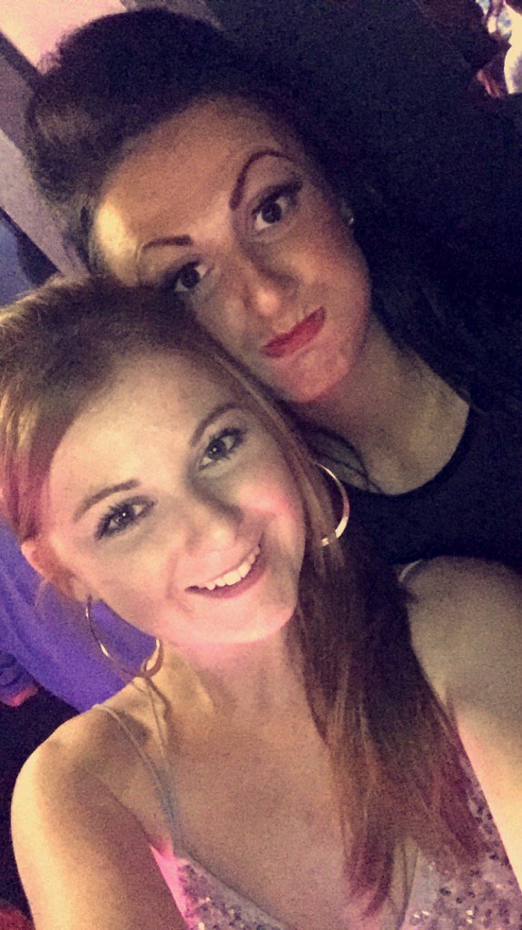 RebeccaJeffreys's tweet photo. Loved last night with this one @Steph_Jones19👯💜 #halfterm #cardiff #livelounge https://t.co/SfdCqTQEhX