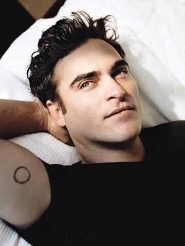 HAPPY BIRTHDAY JOAQUIN PHOENIX!    