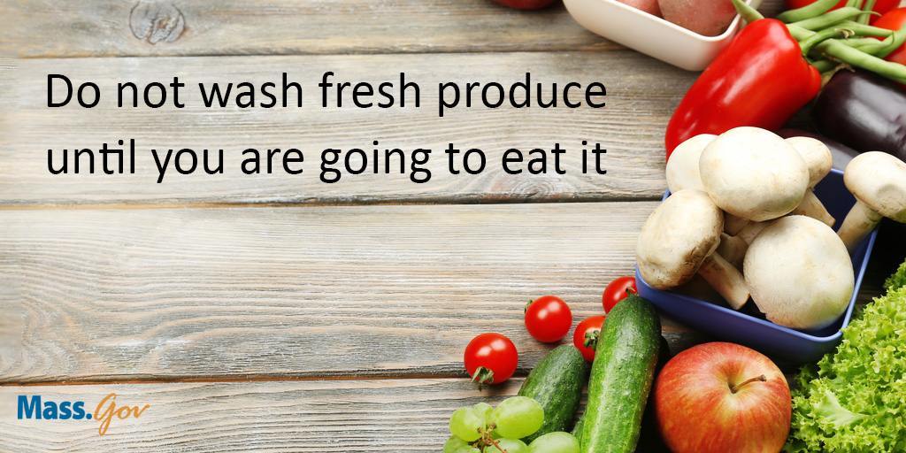 MassGov's tweet image. Get #ProduceTips from @MassGrown and remember to #BuyLocal: ow.ly/TH0ez