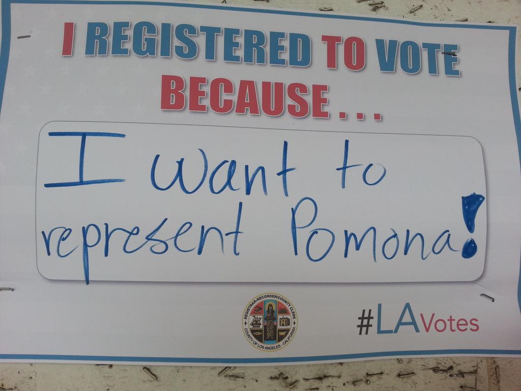PomonaHighPUSD's tweet photo. PHS political action club presented to and registered all 300 seniors to vote because...#phsvotes https://t.co/dblLhbIEc0