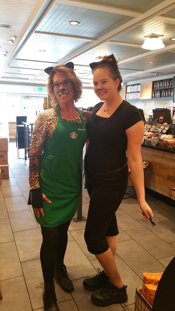 nmelms1990's tweet photo. Animal day!! @Sbux_KeyWest @smarbesu1 @smarbesu1 https://t.co/zY3eHhBYiF