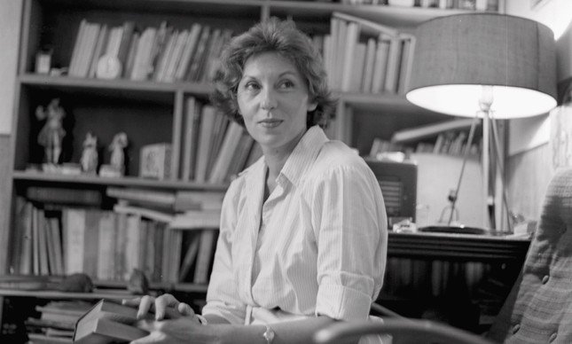 JornalOGlobo's tweet image. Biografia de Clarice Lispector pode chegar às telas de cinema. glo.bo/1jRLIAe