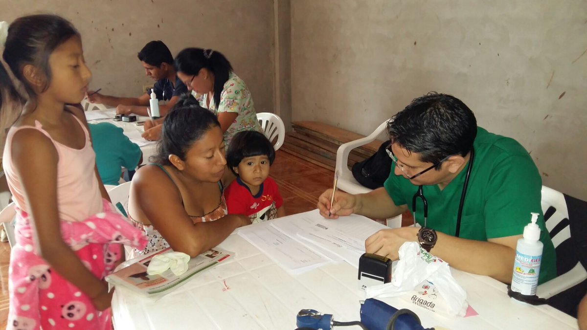 PrefecturManabi's tweet photo. Nuestras Brigadas de Salud intensifican jornadas de atención en comunidades Toalla Grande, Toalla Chica y Pechiche https://t.co/9oQ9Axj3f2