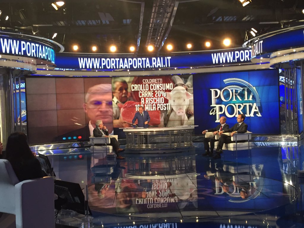 RaiPortaaPorta's tweet photo. Crollo consumo #CarneRossa a rischio 180mila posti #lavoro #portaaporta #Sinve @coldiretti https://t.co/Q9TRrbkzGK