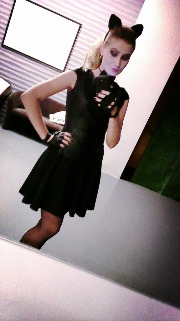 AndreichevaAnna's tweet photo. скоро будет горячо
#hsenn #hsenewwave2015 #hseevent #Halloween https://t.co/uCnffagw1N