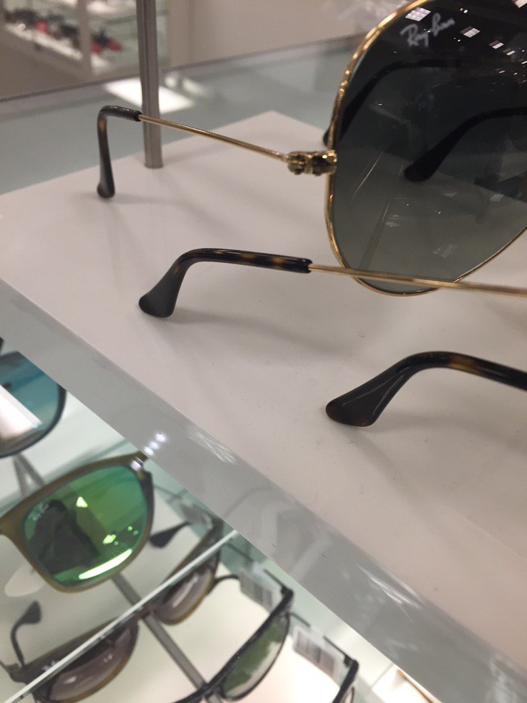 5480SGHmacys's tweet photo. Introducing new styles from @rayban exclusive @sghmacy5480 #LargeAviator #Caravan #Outdoorsman https://t.co/YDetIWgFax