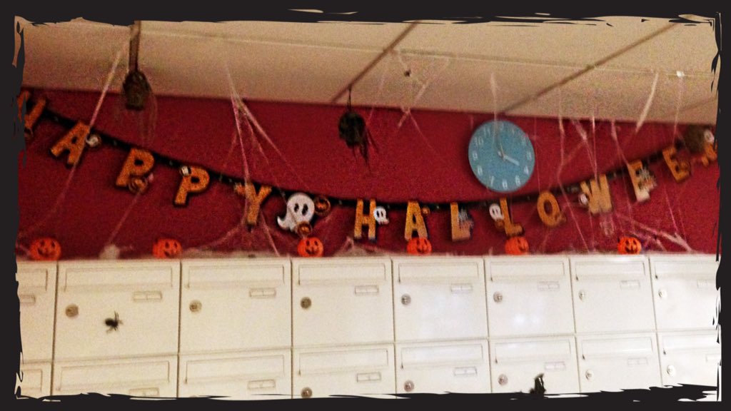 JessGaffney89's tweet photo. There's something spooky going on at Liberty Point, Manchester...! @LibertyLivingUK https://t.co/lZkfKN2Ni7