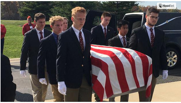 ChathamHD06's tweet photo. What big hearts these High school #students have for #homeless #veterans https://t.co/IqyVTYaT09 via @abc7chicago https://t.co/TAOWTP5pIy
