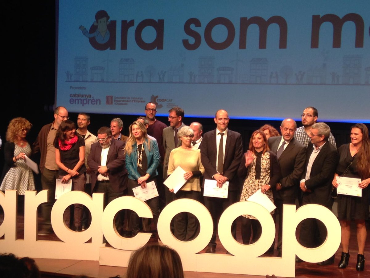 mlunapinto's tweet photo. El nostre company @LuisFdzCasado en nom de CODEC @GrupCARES @aracoop https://t.co/EdycfSMU19