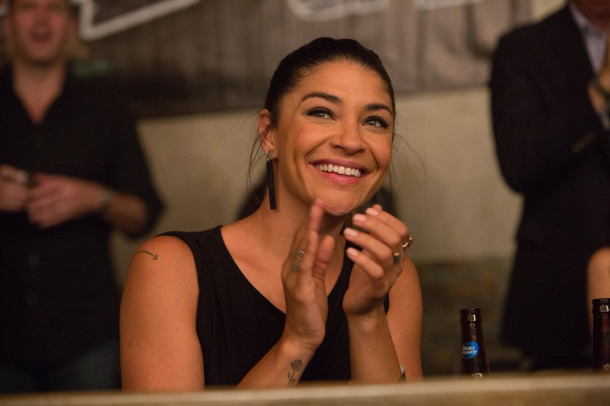 KingdomAudience's tweet photo. Tonight at 9/8c is the all-new episode #KingdomTV! Join us here, we're live-tweeting &amp; giving away swag! R U ready?! https://t.co/K5xQz38O0j