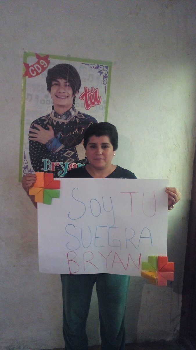 AnimasYazmin's tweet image. #OYELAZONACODER SIN DUDA LA MEJOR MAMA @bryanmouque  ES TU SUEGRA :33 @Oye897 @somosCD9 #MamaCoder &amp;lt;3 x5