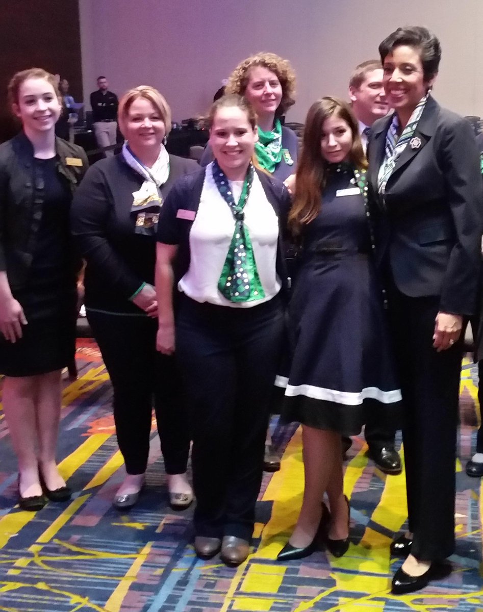 jdmatsen's tweet photo. It's clear who has priority with CEO @AnnaMariaChavez at the #TransformingJourneys conference....her @girlscouts! https://t.co/dgIYvxwRtZ