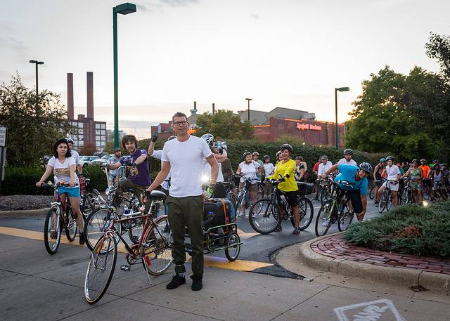 AkronArtMuseum's tweet photo. Dave Massary from @AkronBikeParty is a Slide Jam presenter! https://t.co/lEigWfn8qZ #cycling #Akron #inspiration https://t.co/aQmVRA9N3I
