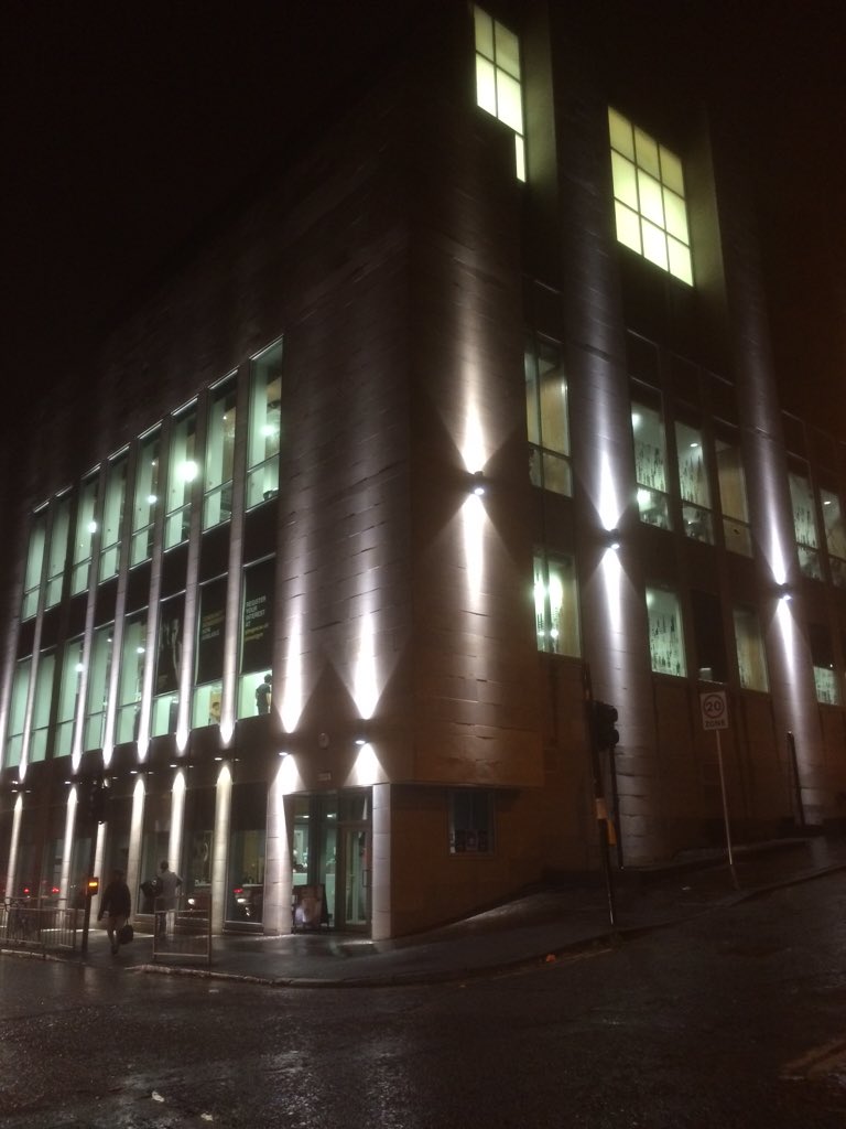 pippagardner's tweet photo. @glasgowunisport Just had a tour of the wonderful new Stevie Bldg extension. Superb stuff @JulieOmmer #blackandgold https://t.co/bo4jK6TAnd
