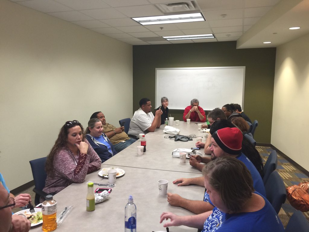 JoeRobertsonEVV's tweet photo. @alysonwoodard @Awaggs22 @evv_cc @AnnaDvorkin @Dstoreysg @dahnahull EVV's Director's Club Winners!!!!  50/80/80/80 https://t.co/eSmNjVHd6K