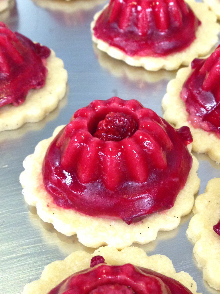 LeCordonBleuLDN's tweet photo. Strawberry Galette. #CoronationMenu #120Memories https://t.co/lY4tZWl4gj