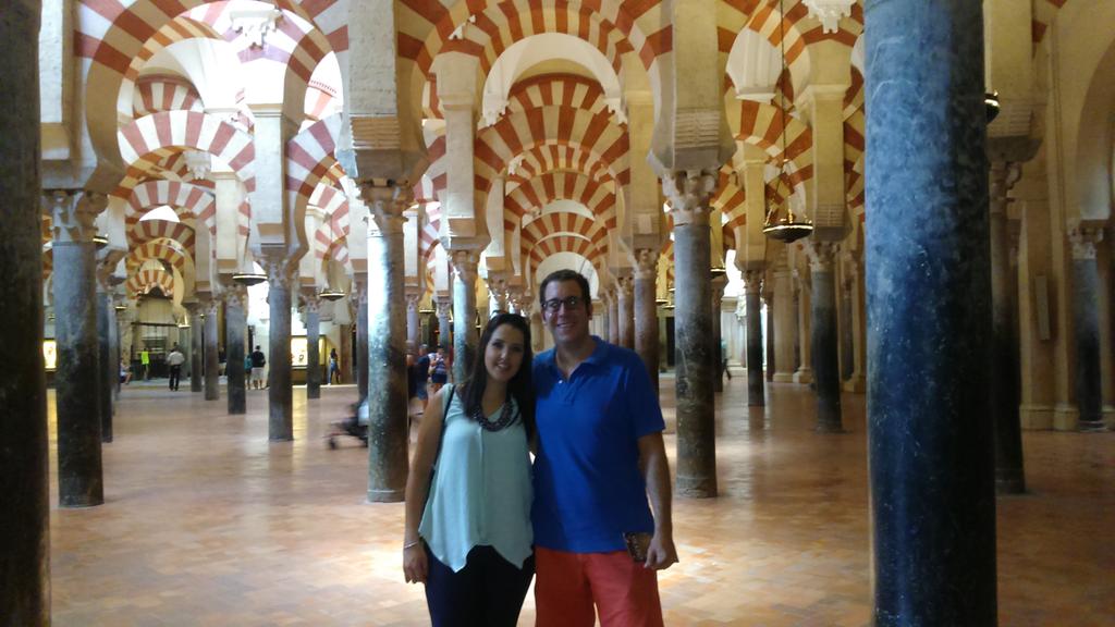 NoemiiUS's tweet photo. Me culturizo con la Mezquita de Córdoba #nuevasformaspubliUA https://t.co/8YMuE6w5P3