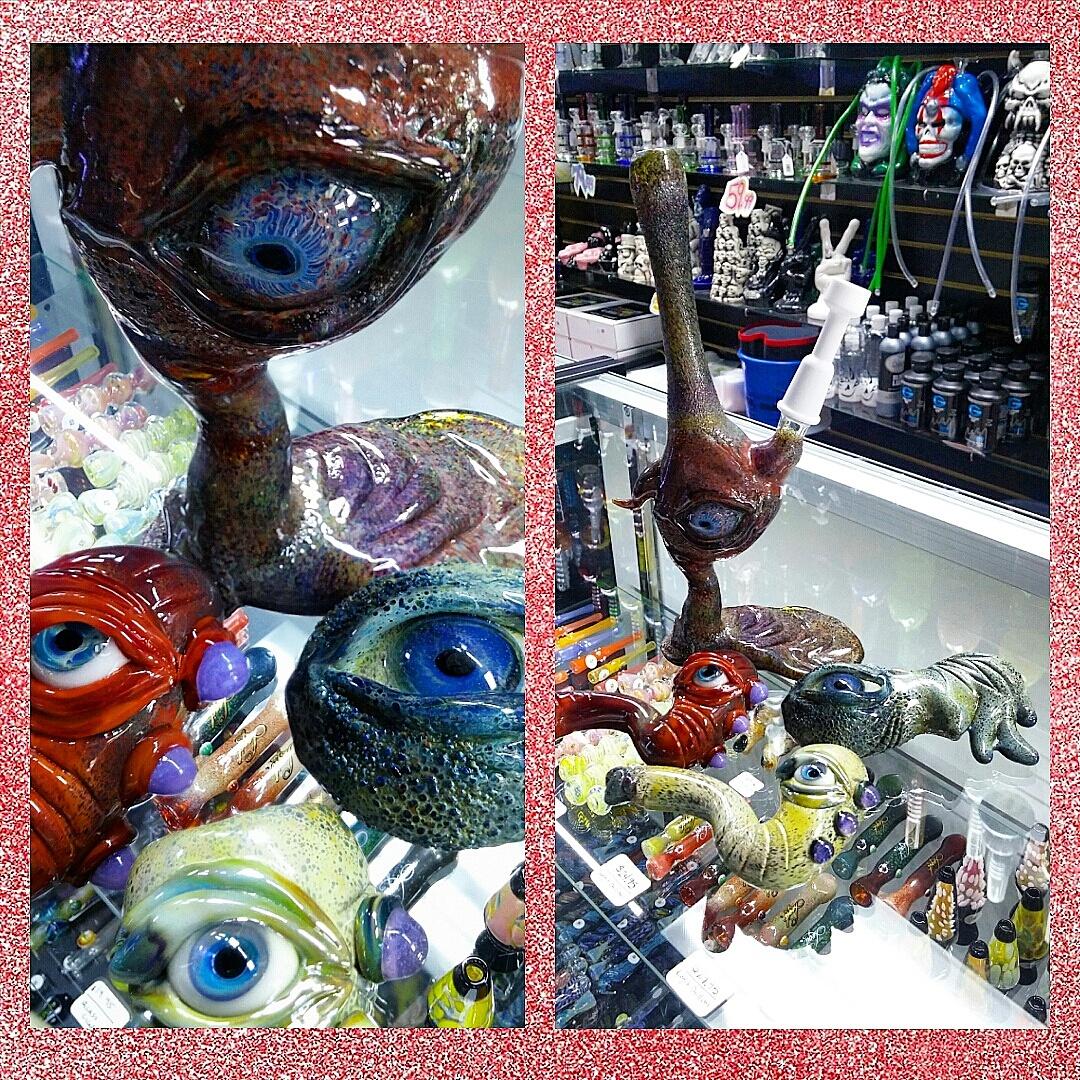 highupwaterpipe's tweet photo. #eyespy 👀 these new #glassart #creations 👻 #asseenincolumbus  @ #highup 💀#happyhalloween 🎃 #stayhigh #columbus https://t.co/lVIHGsXbx0