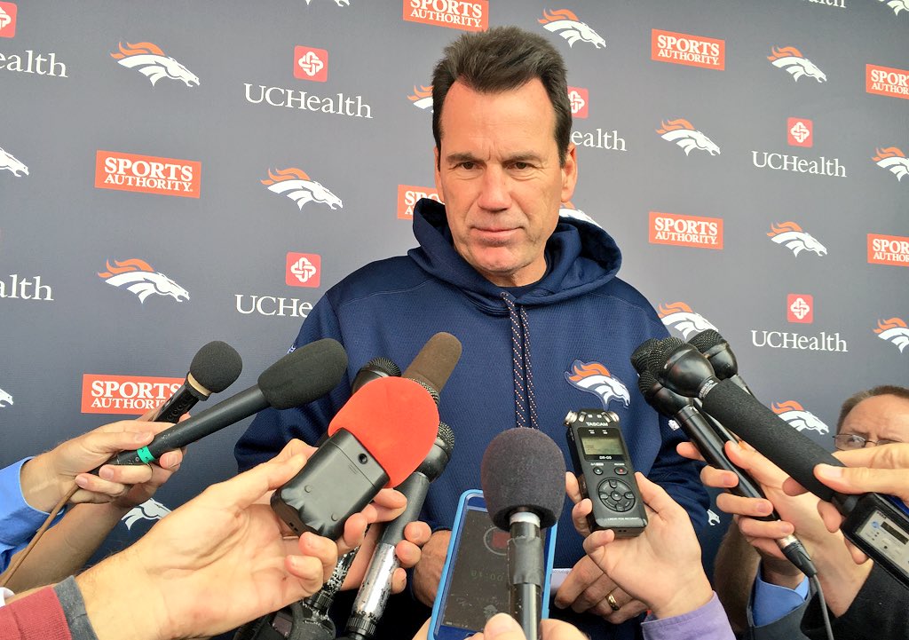 Broncos's tweet photo. Coach Kubiak LIVE now on @BroncosTV 

📱: https://t.co/5qxH5DUxOs
💻 : https://t.co/8AdeSVfMUB https://t.co/ZaHMipgSfH