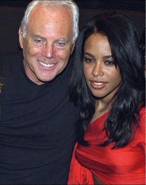 ExtraSmooth79's tweet photo. Aaliyah and giorgio armani https://t.co/5paFWsJWVg