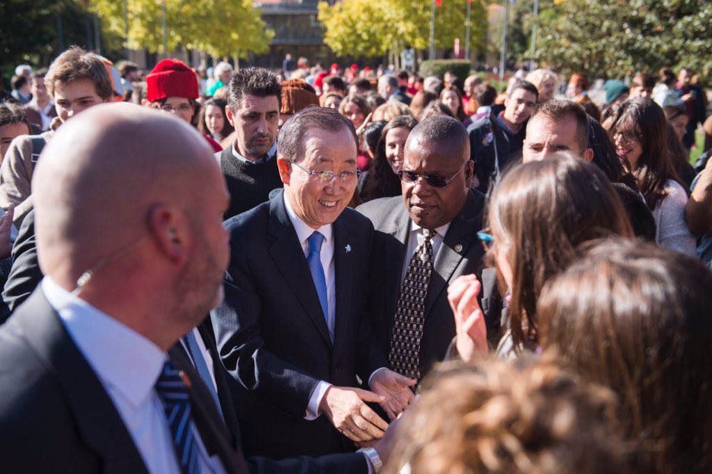 UN_Spokesperson's tweet photo. Today Ban Ki-moon met students of @uc3m in Madrid &amp; his biggest advice to them: "Help lead humanity to a new future" https://t.co/njUUzQKPb4