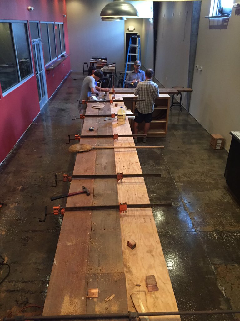 CooperBrewing's tweet photo. @LandrumTables is here! Showing us how he makes his magic! #chsbeer #woodworking #master #badassbar https://t.co/r7zwupDbJy