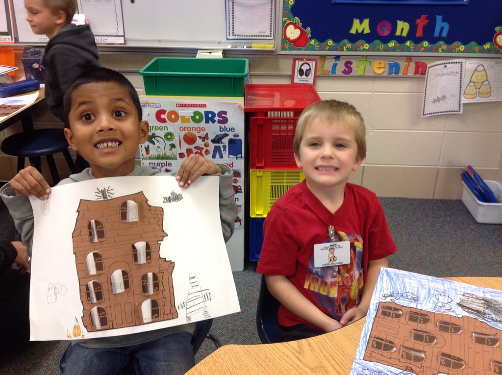 mrssitesWC's tweet photo. Loved working with our new reading buddies today!
#mrssitesclassrocks https://t.co/4LUAFPPvpu