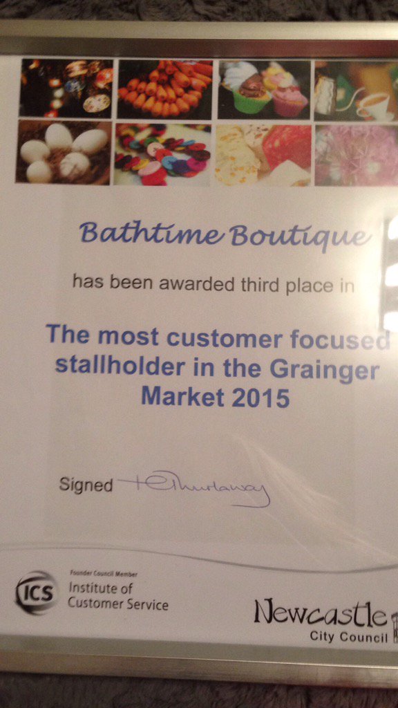 debraallon1986's tweet photo. Chuffed to bits with are award. #3rd https://t.co/wdfQfnqe58