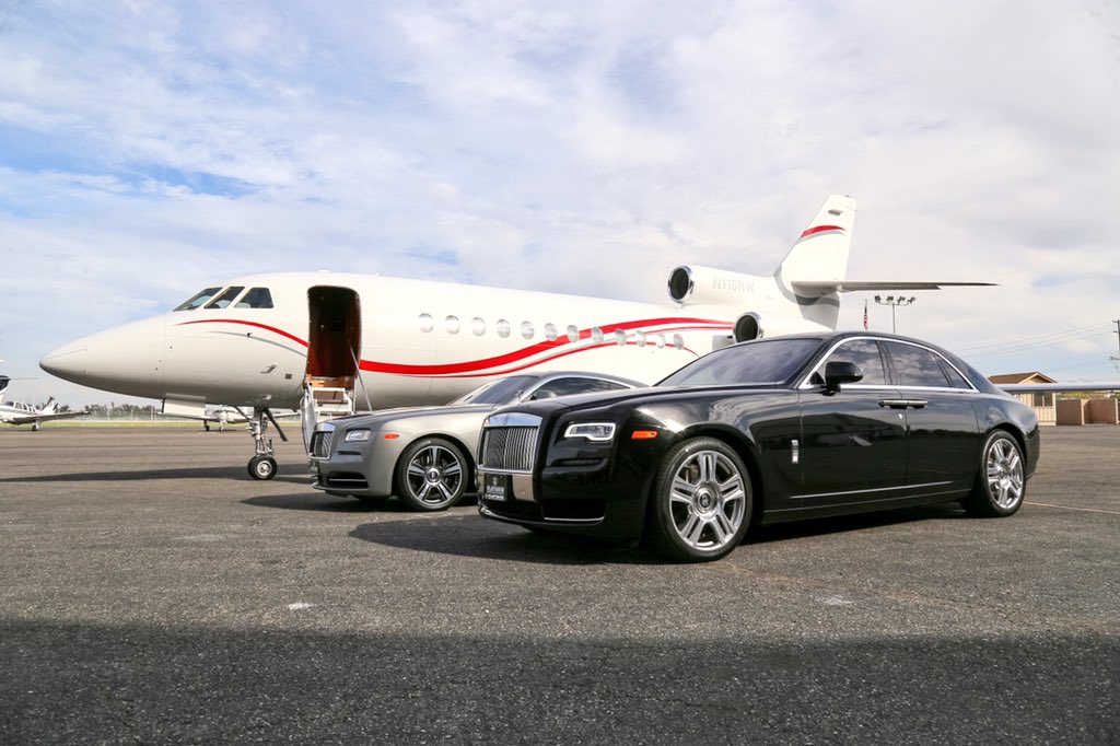 PLATINUM_GROUP's tweet photo. For airport transfers via our chauffeur and rental division visit https://t.co/uOnmb1QgVH #PML #PML2015 https://t.co/ot0L1deE7R