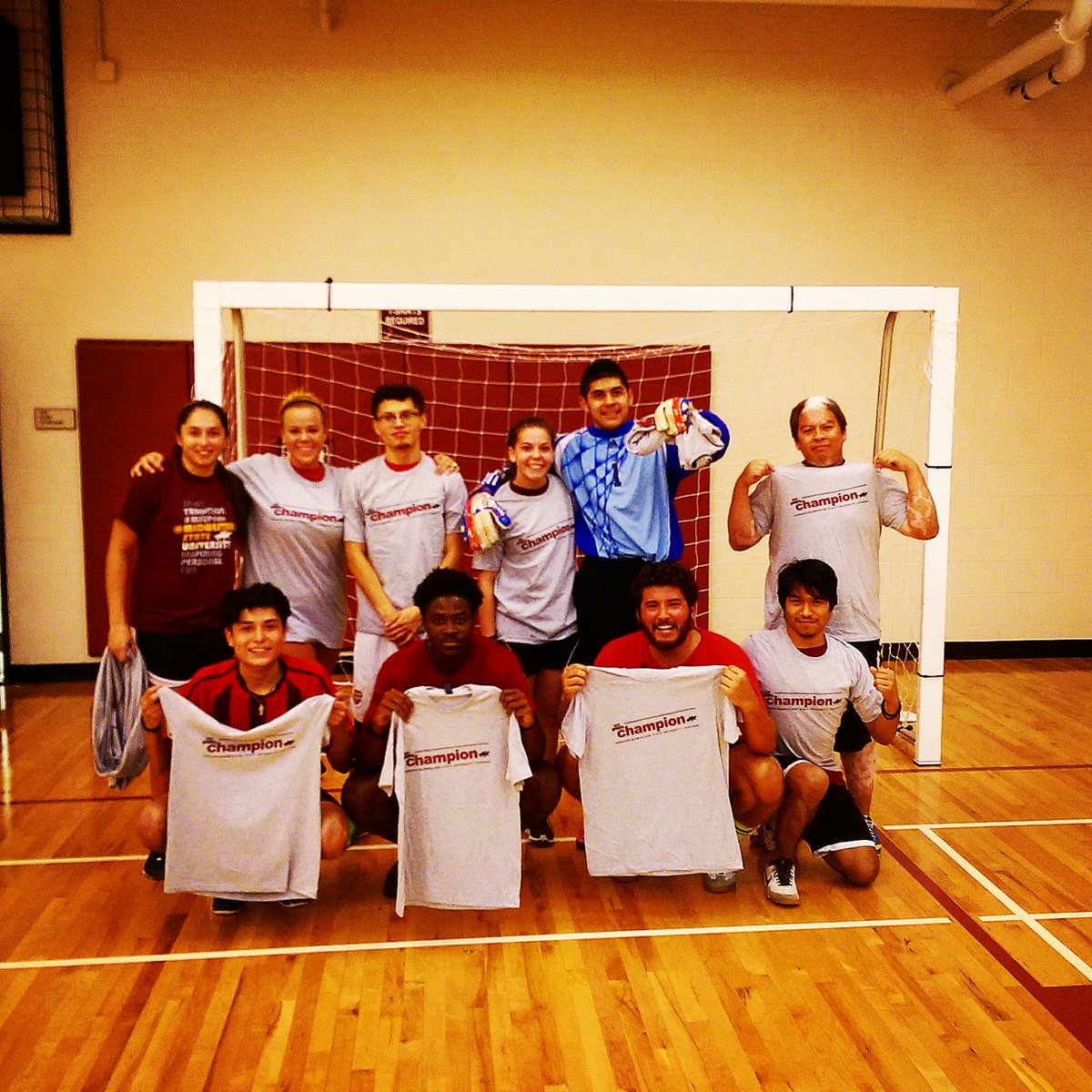 MSUTexasRec's tweet image. Congrats to Donns! Our 2015 Co-Rec Indoor Soccer Champions winning in Double OT! #IndoorSoccer #Champs #MSURec